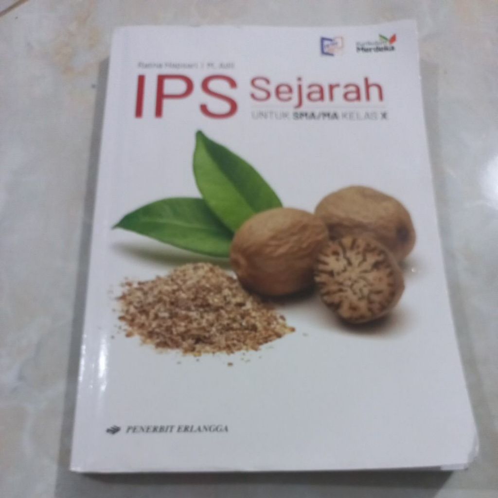 Buku IPS SEJARAH SMA KELAS 10