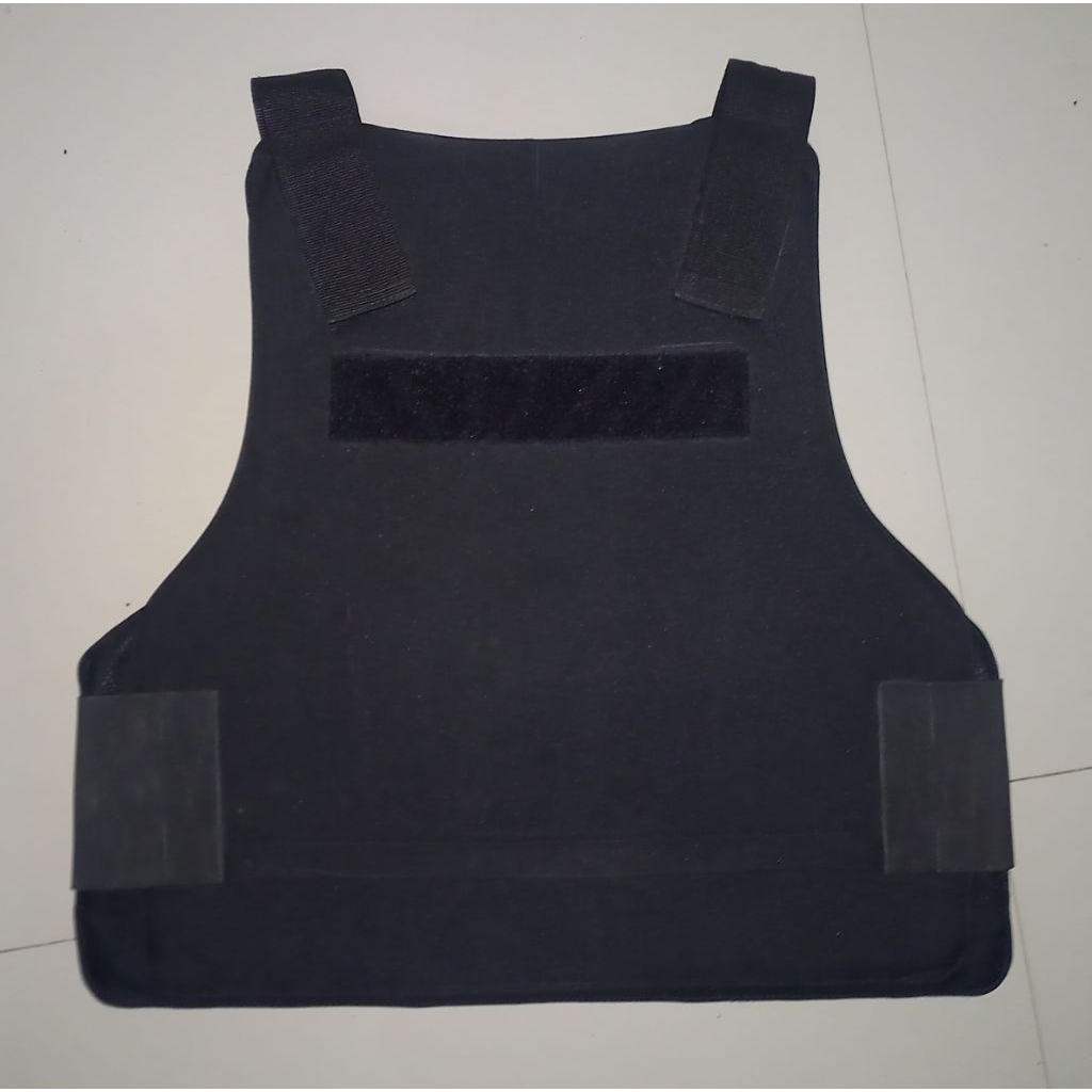 rompi anti peluru serbu merek Armoguard Lite