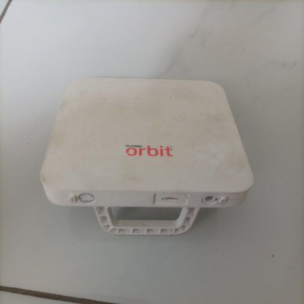 router wifi orbit star2 Al operator...