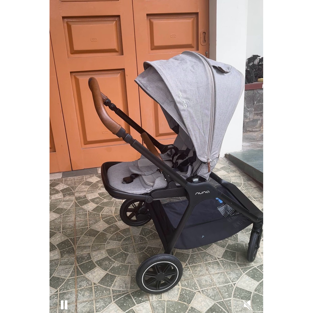 Preloved Nuna Triv Next hazelwood