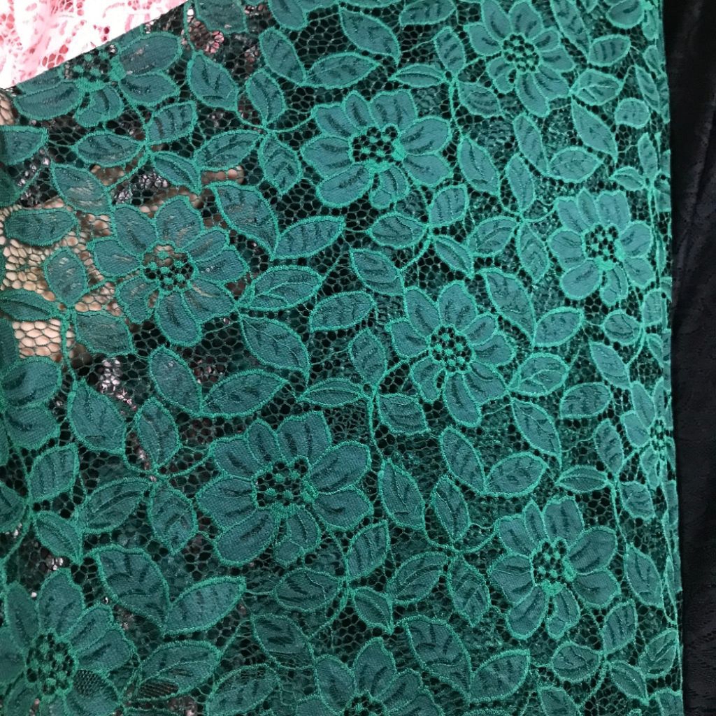 kain brokat katun ~ kain brokat Import ~ kain brokat semi prada