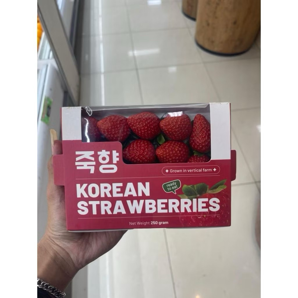

Strawberry Korean 250grm