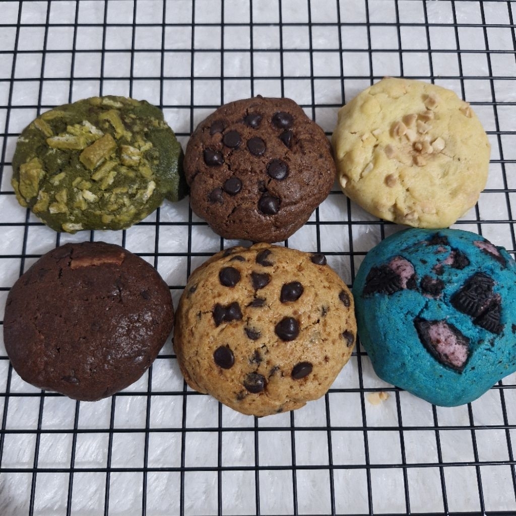 

Soft Cookies by Cosmic Flavors