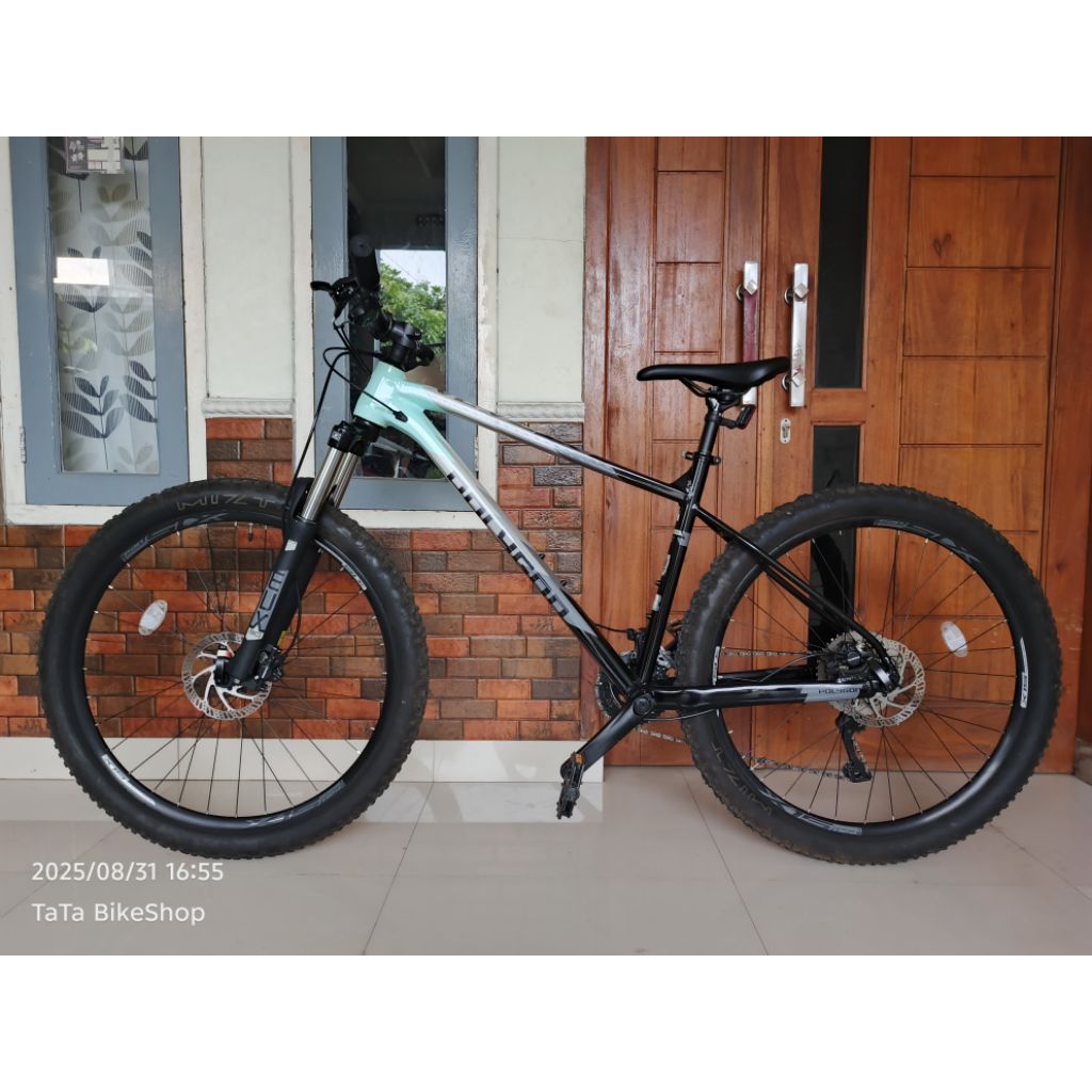 MTB sepeda gunung Polygon Xtrada 5 2021/2022 Second