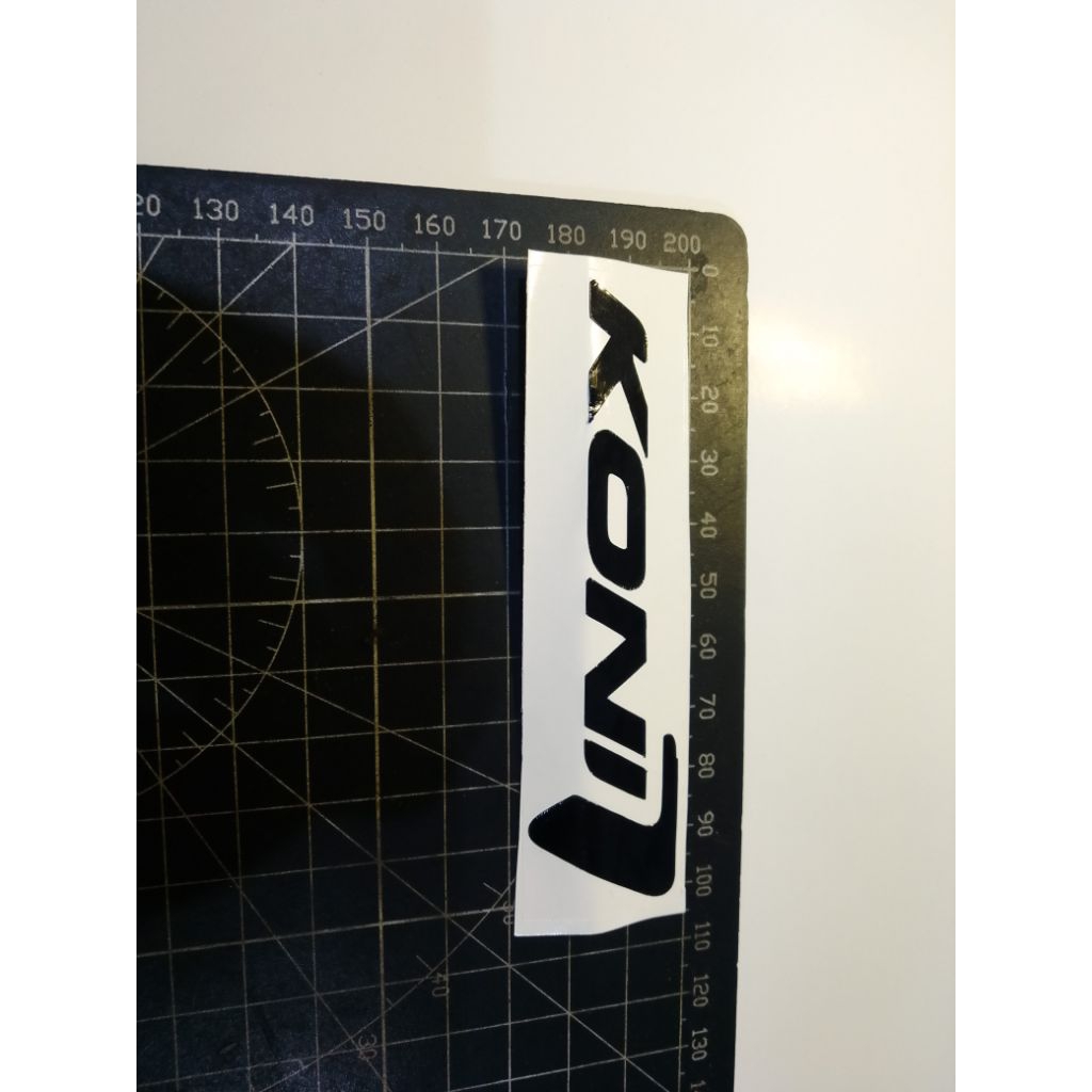 

stiker cutting koni
