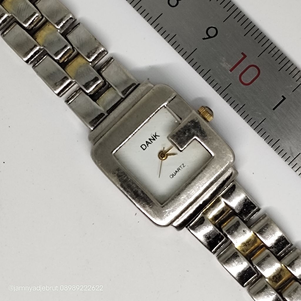 Jam Dank Kotak Case Unik Ladies Bekas