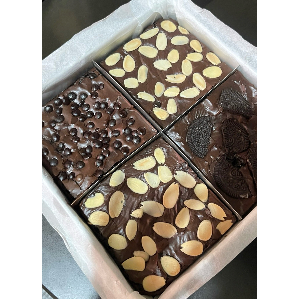 

Promo Brownies Loyang 10X10 Khusus Jabodetabek
