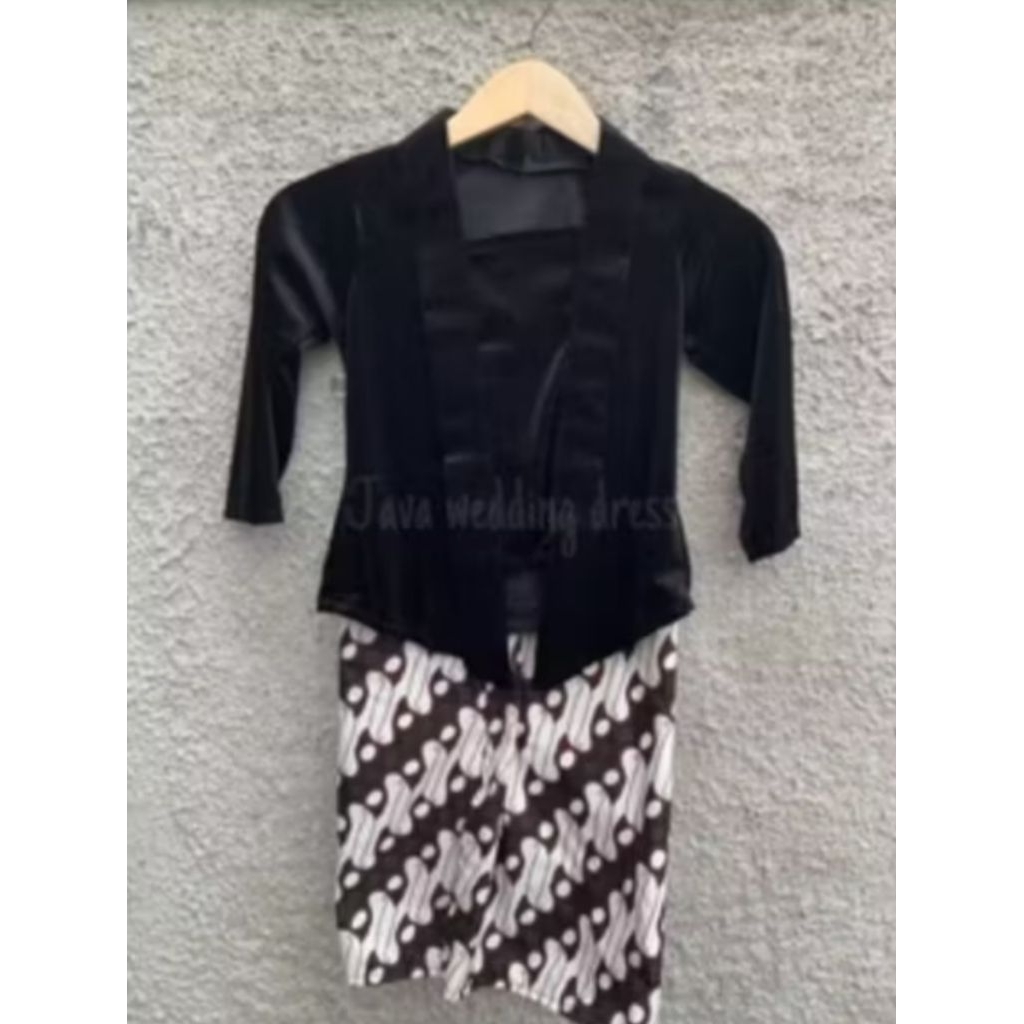 (Set) kebaya bludru kutubaru anak ( atasan + bawahan )