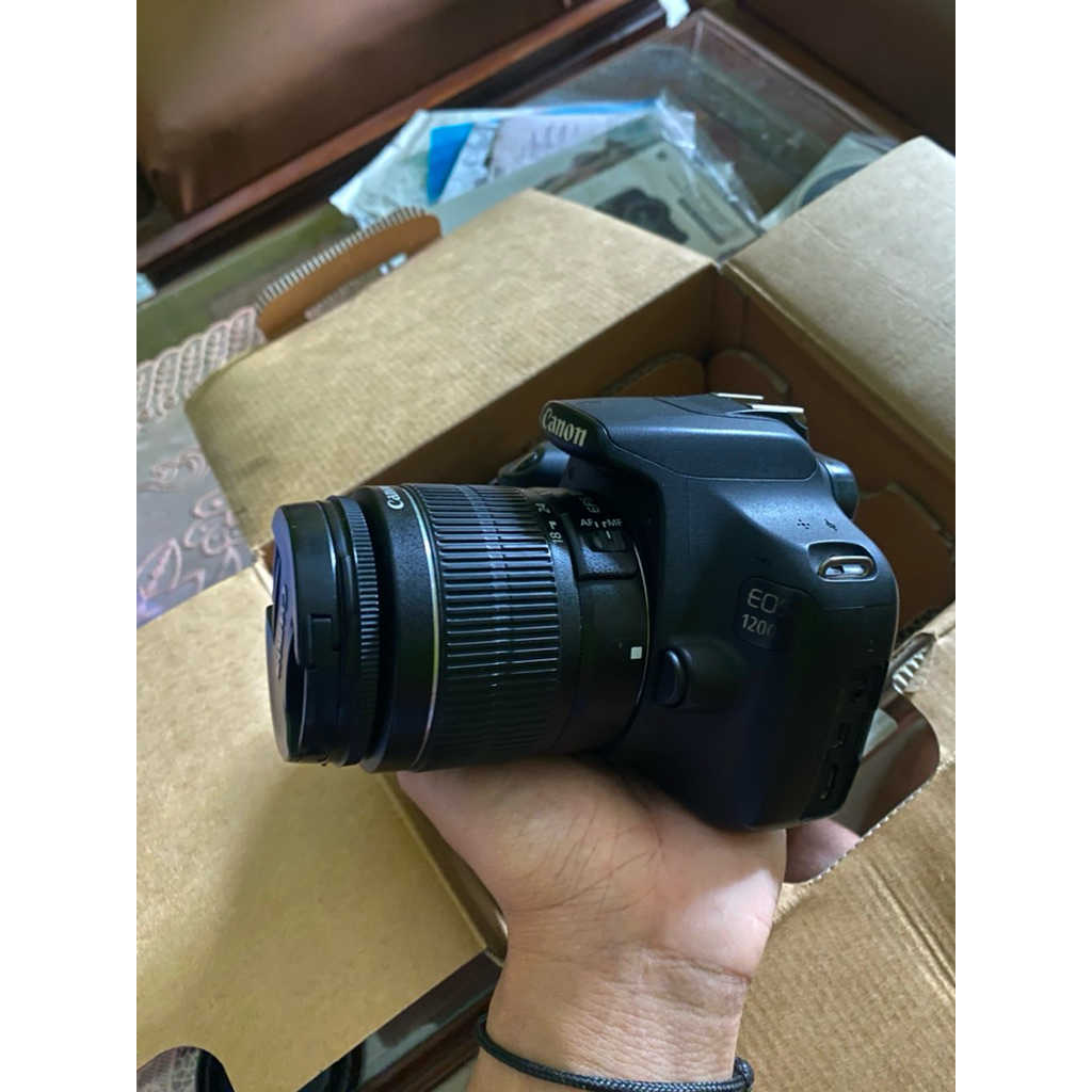 kamera canon 1200d