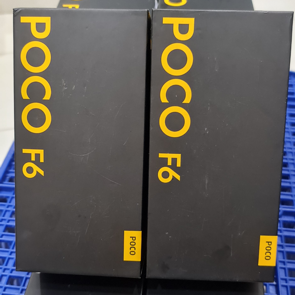 

BOX/DUS/KOTAK POCO F6 (Ex.Original)