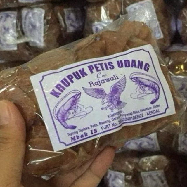 

1 Kg Kerupuk Petis Udang Mentah.