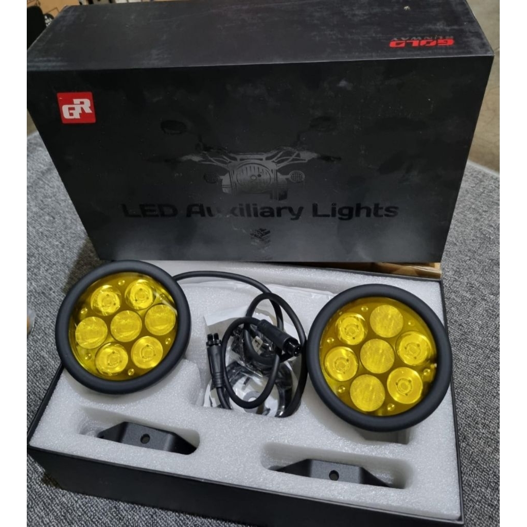 LAMPU TEMBAK GOLD RUNWAY GOLDRUNWAY 70X BLACK 70 WATT