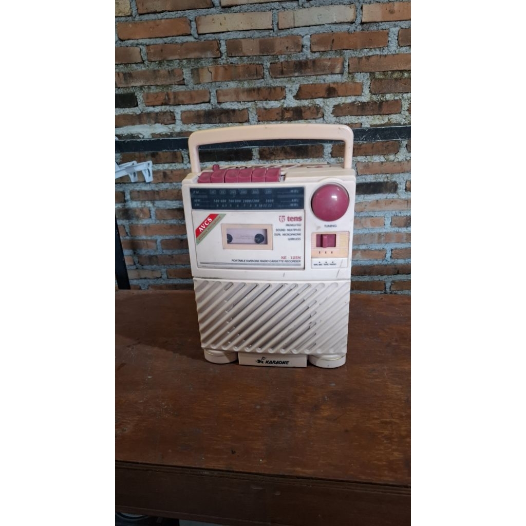 Radio tens 165rb jadul antik vintage display lawas kuno anggap mati