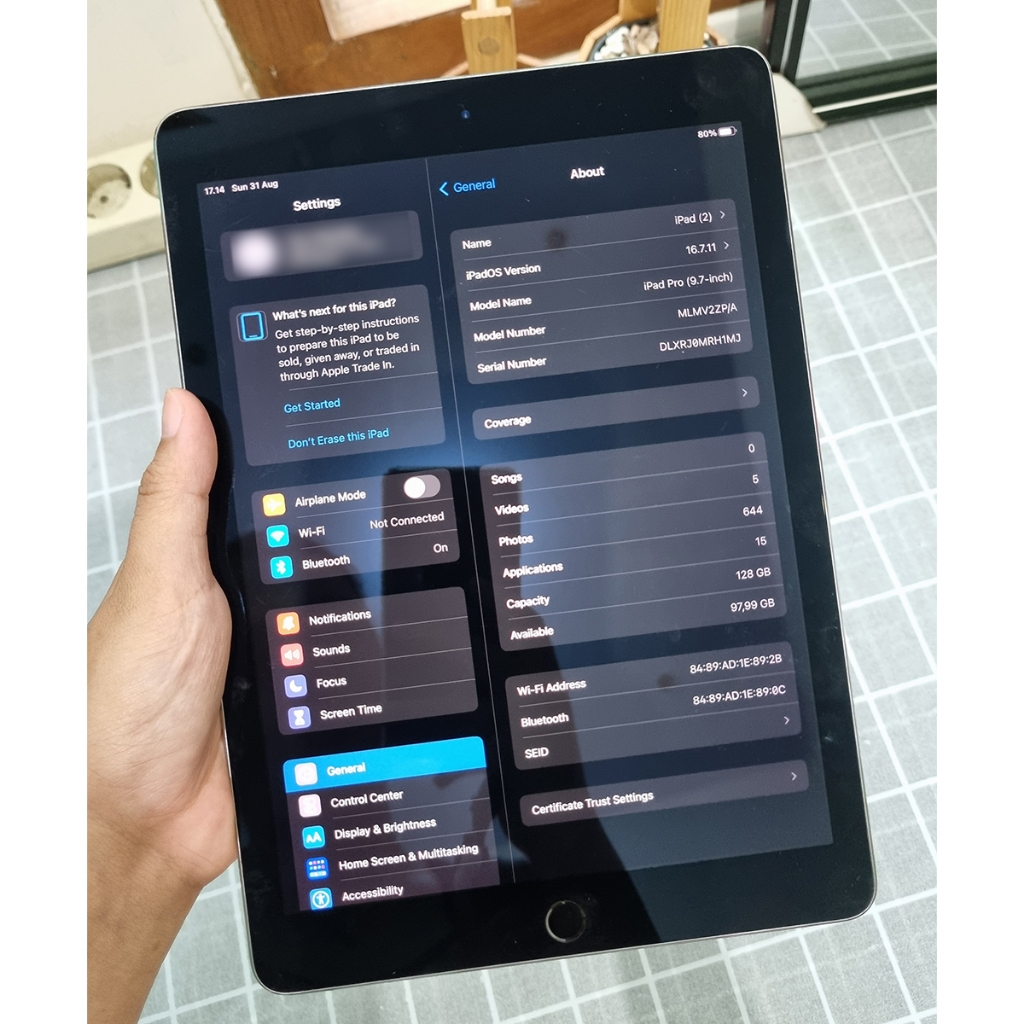 IPAD PRO 9.7 (2016) 128GB Wifi Only + Apple Pencil Gen 1 (Second)