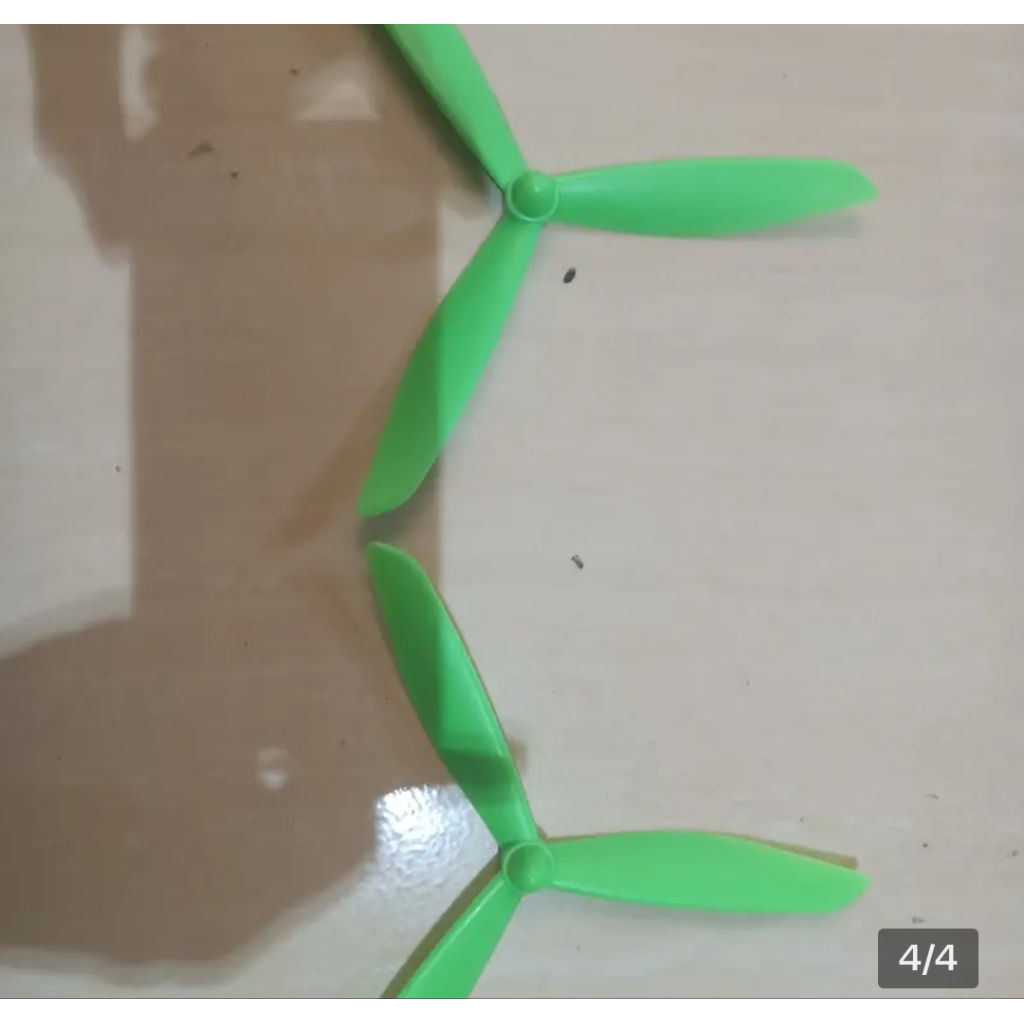 1pair propeller 8045 3 blade pesawat drone bayangtoys x16 phantom3