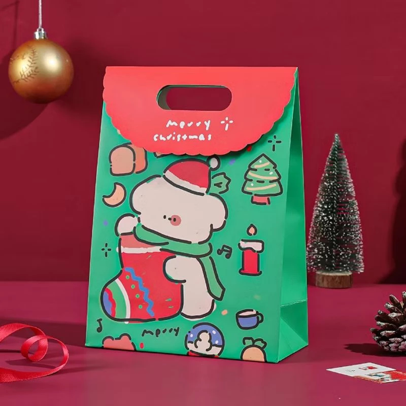 

Paperbag Merry Christmas Motif Teddy Bear Paper Bag Hampers Natal Ukuran 26 x 19 x 9cm Bahan Tebal
