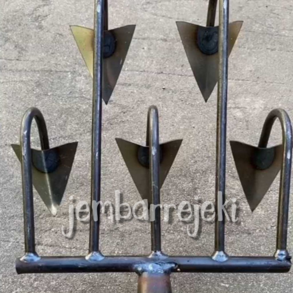 alat penggembur tanah/garpu modern/garukan