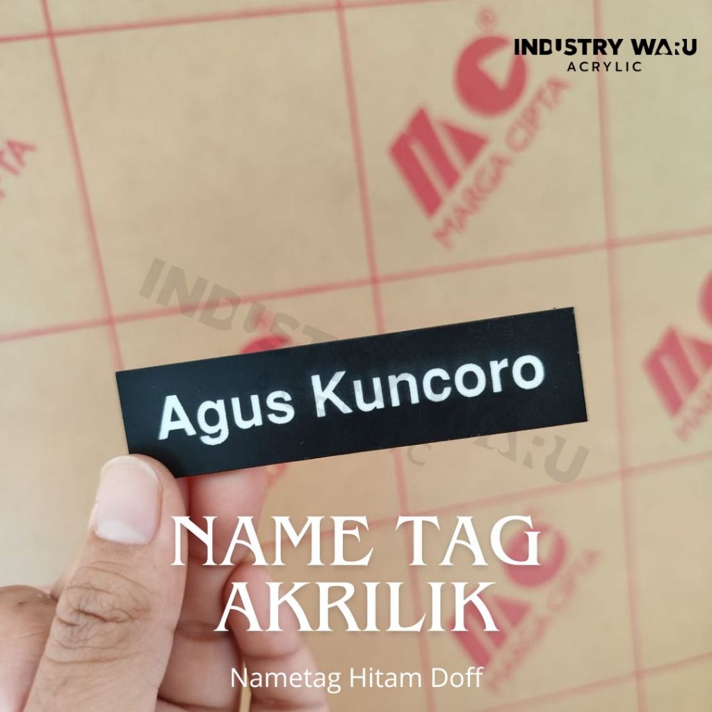 

Nametag Akrilik Hitam Doff 8 x 2 cm