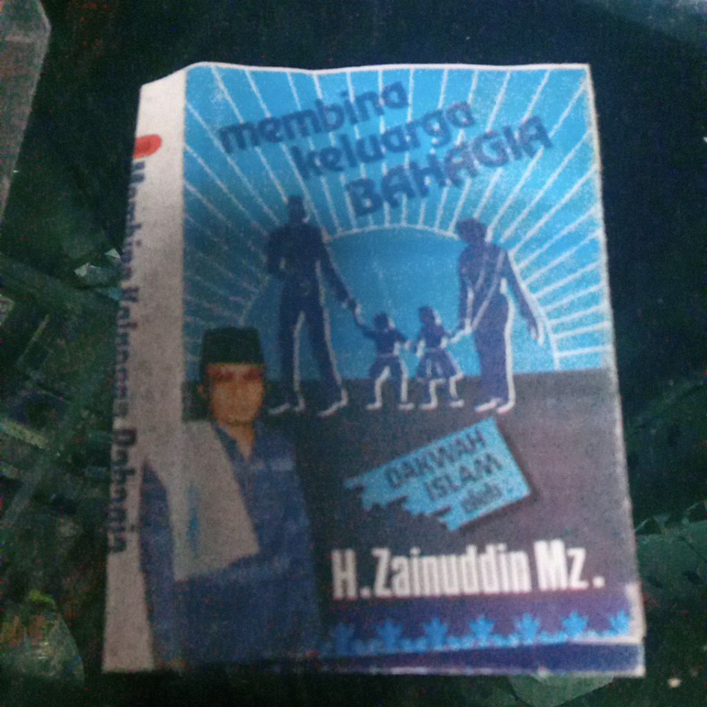 kaset pita KH. ZAINUDFIN MZ A149