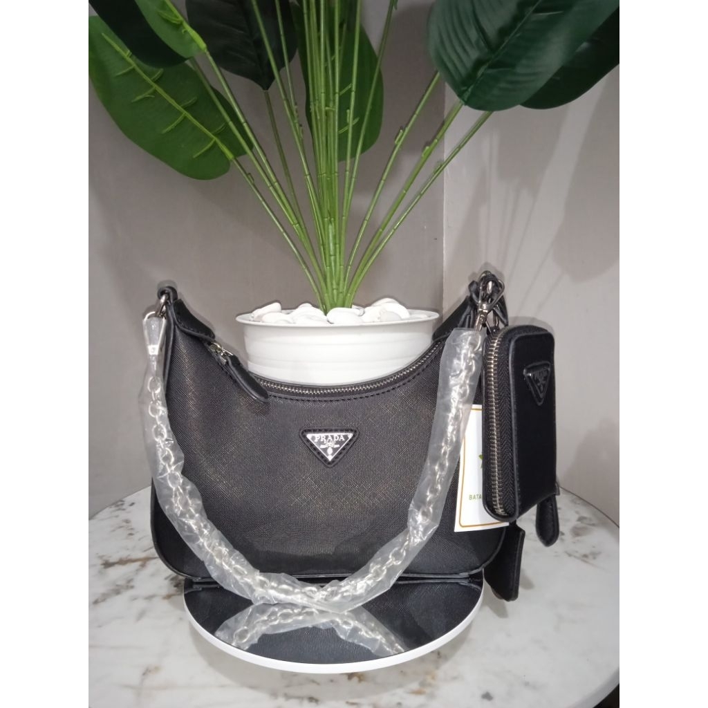 TAS IMPORT PRADA MINI