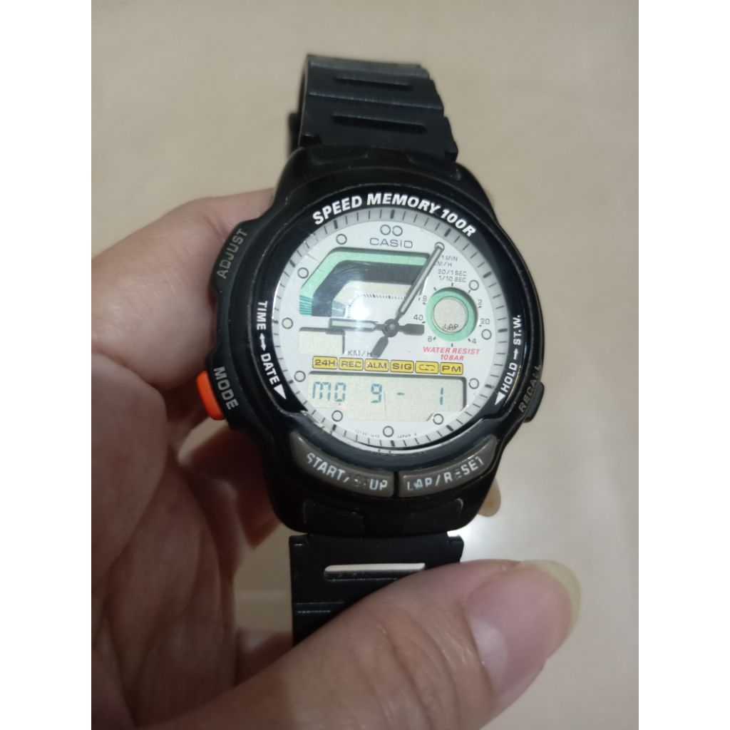 Vintage Watch AW-22 Speed Memory Men's Digital Watch