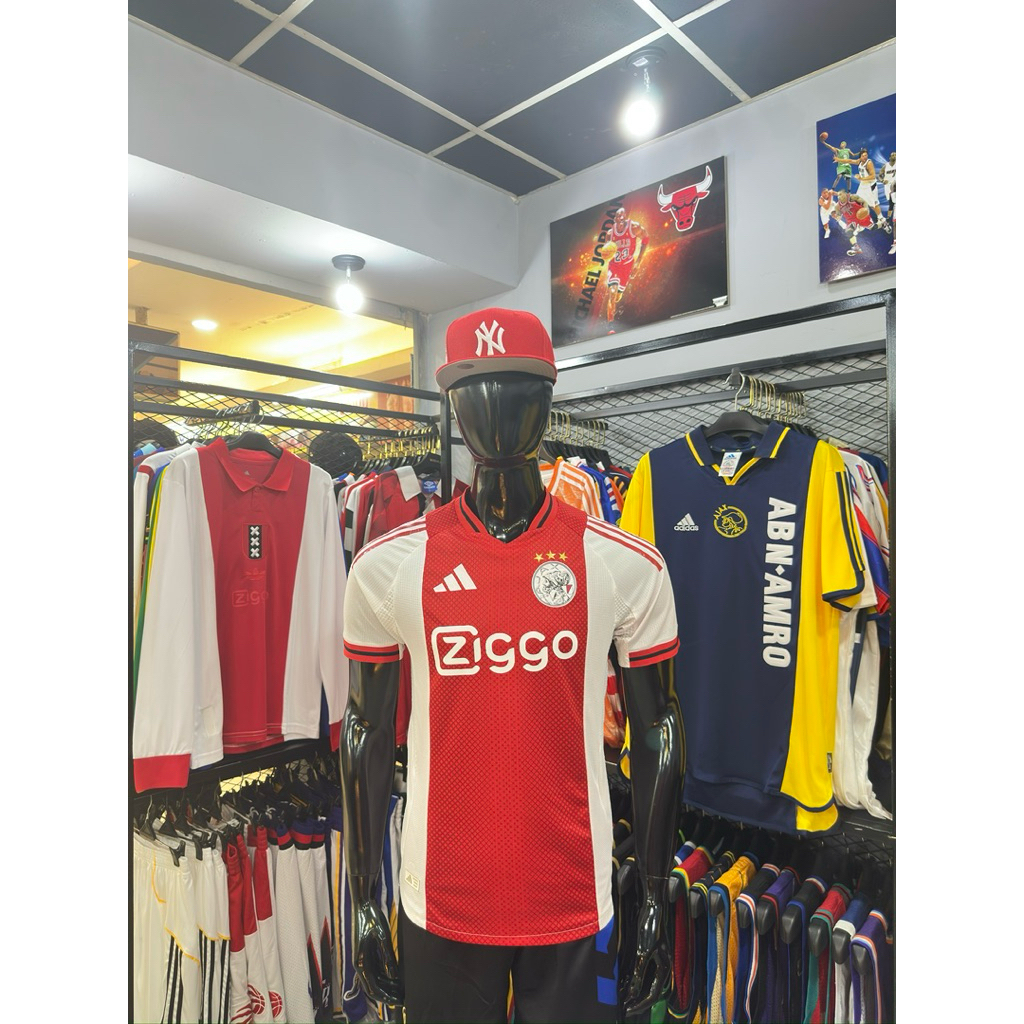 jersey ajax amsterdam home player issue 2025-2026