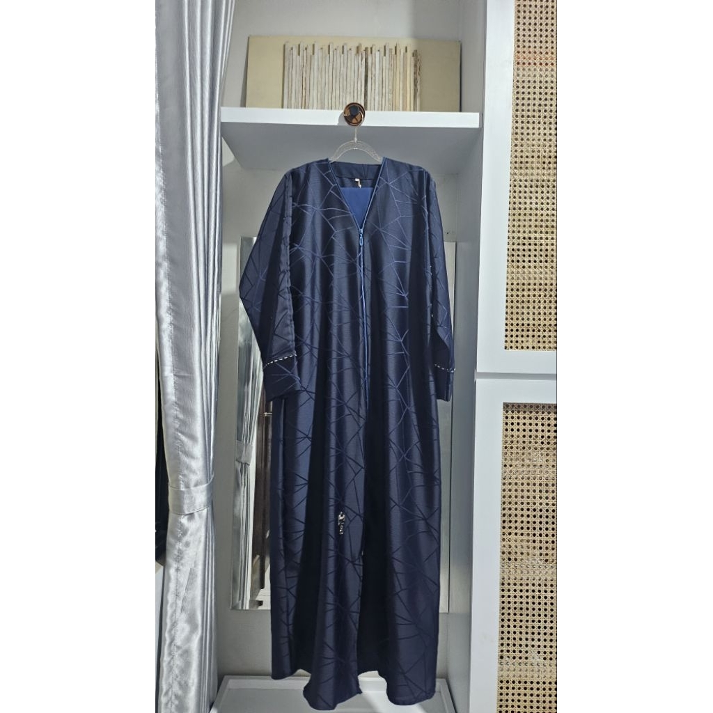 abaya saudi navy