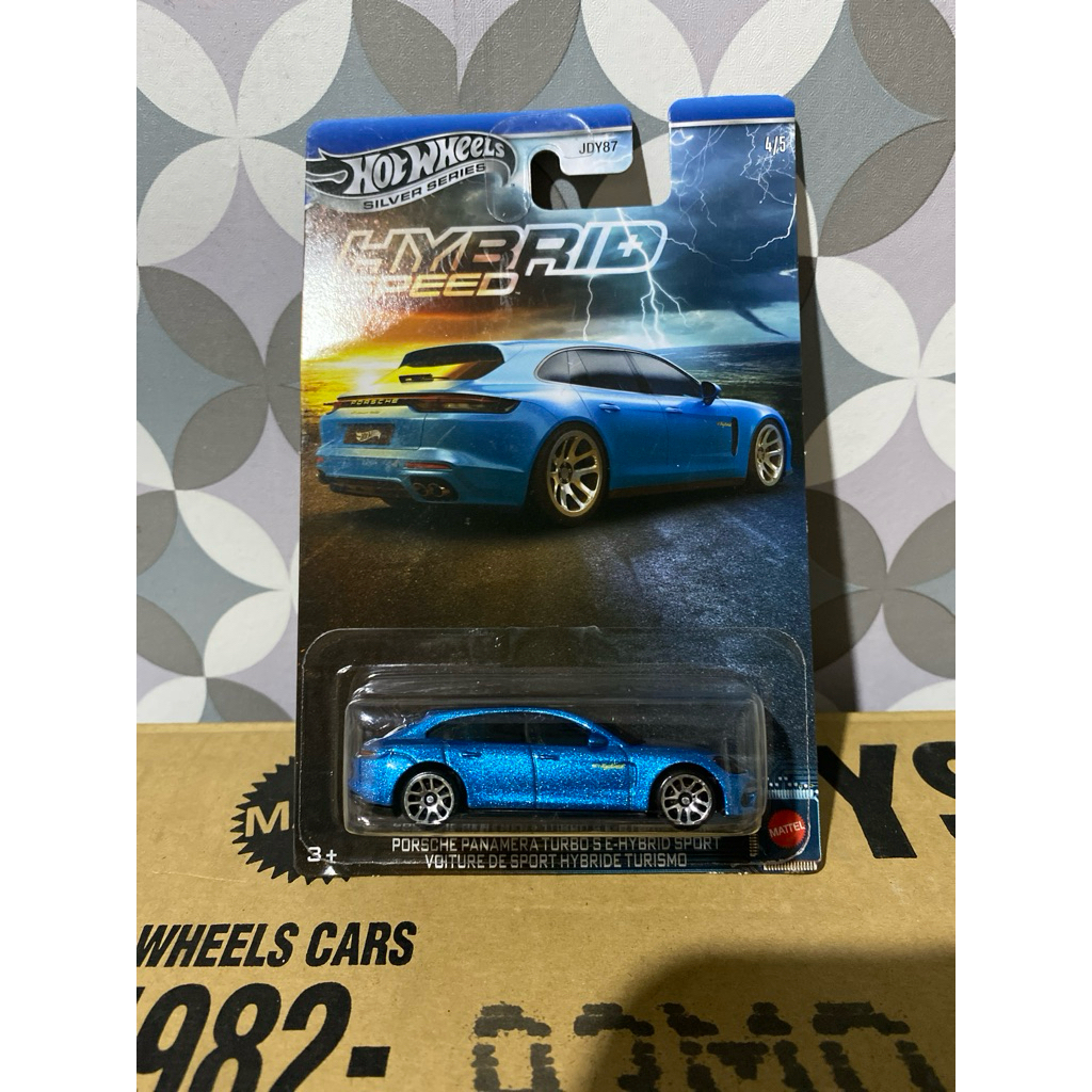 hot wheels Porsche panamera turbo