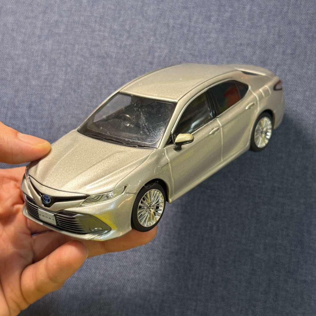 diecast 1/30 toyota camry miniatur mobil