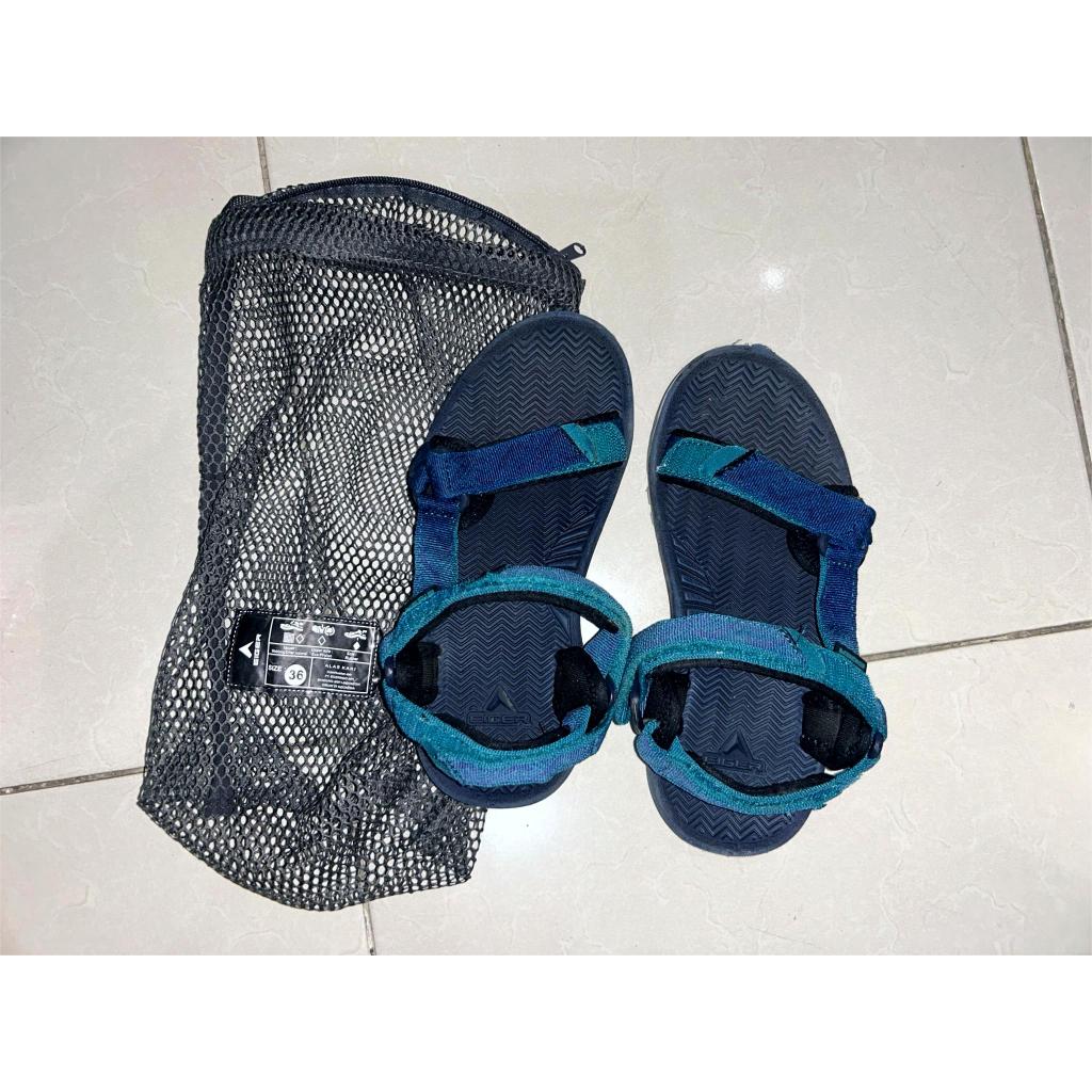 PRELOVED EIGER SEPATU SENDAL GUNUNG ANAK UK 36