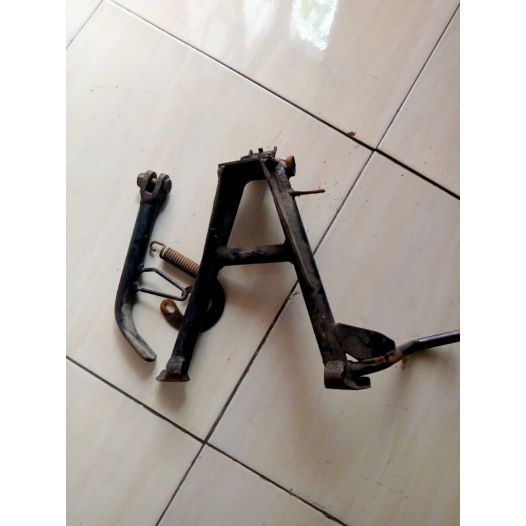 setandar ORI copotan Honda CS1