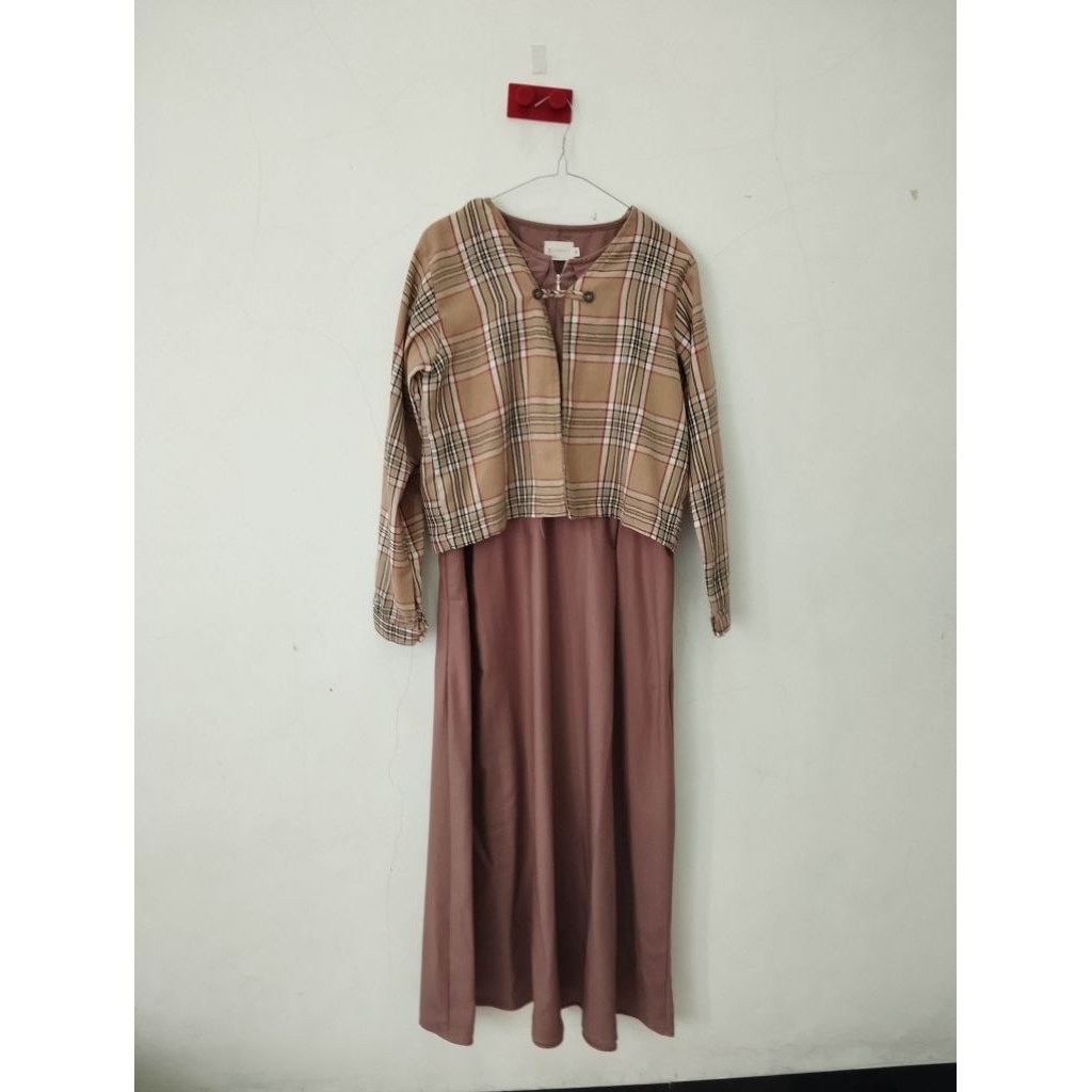 jilbrave maura, frisa, ciara dan yurim