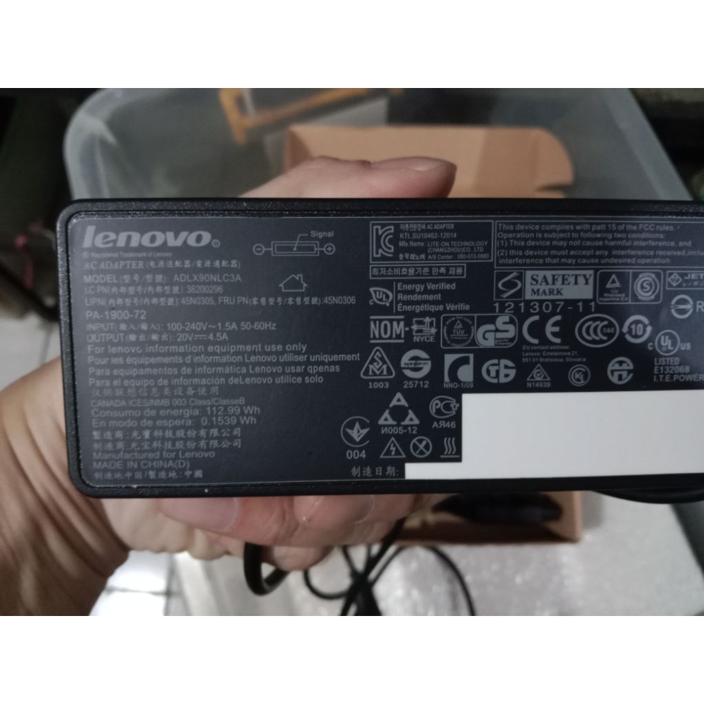 charger laptop lenovo