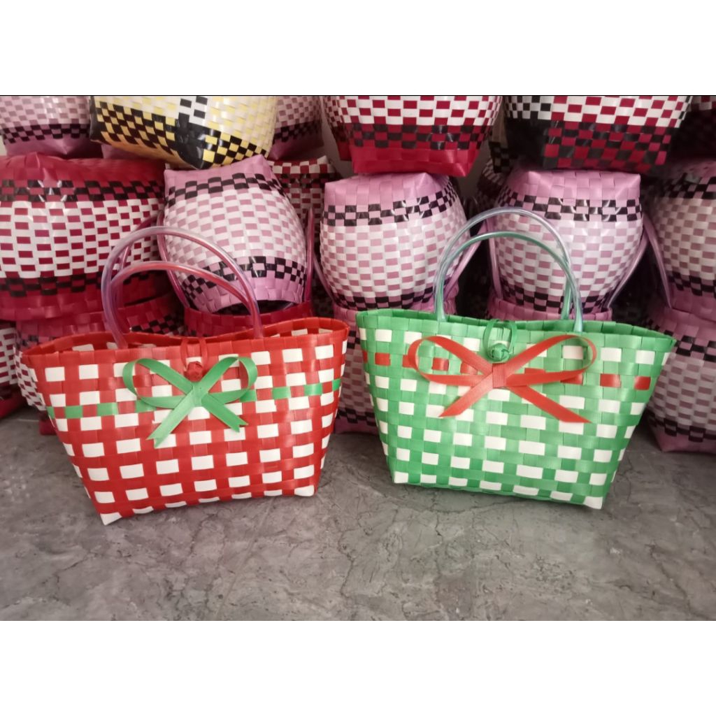 

Tas anyam pita Tas berkat Tas souvenir pita