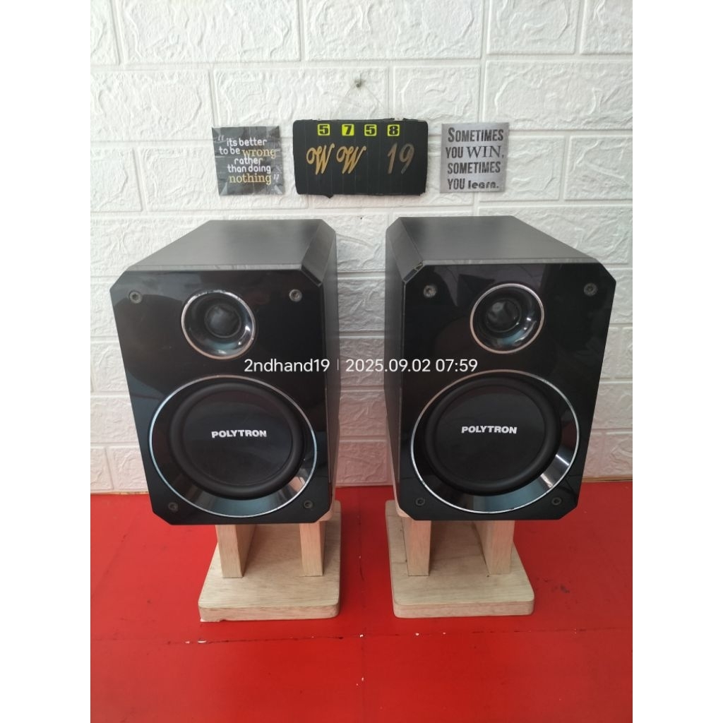 Speaker Polytron Bookshelf size pasif bekas/second
