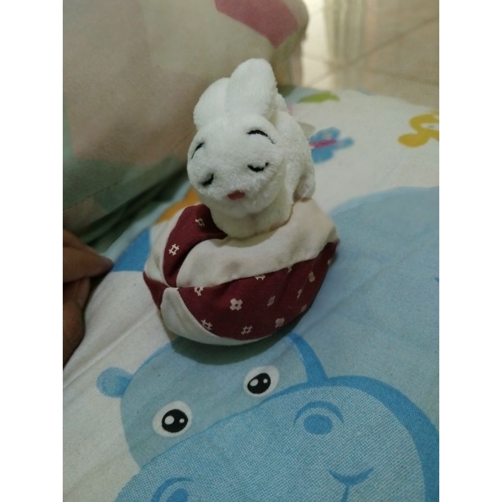 boneka kecil kelinci pooh bulir