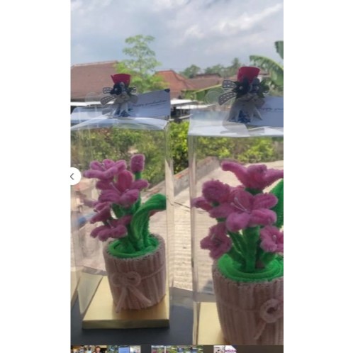 

(MIKA SAJA) Kotak Mika Souvenir Ukuran 9x9x25 cm