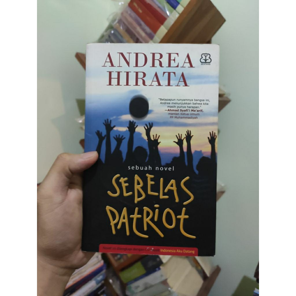 [PRELOVED ORI] Sebelas Patriot - Andrea Hirata Buku Bekas