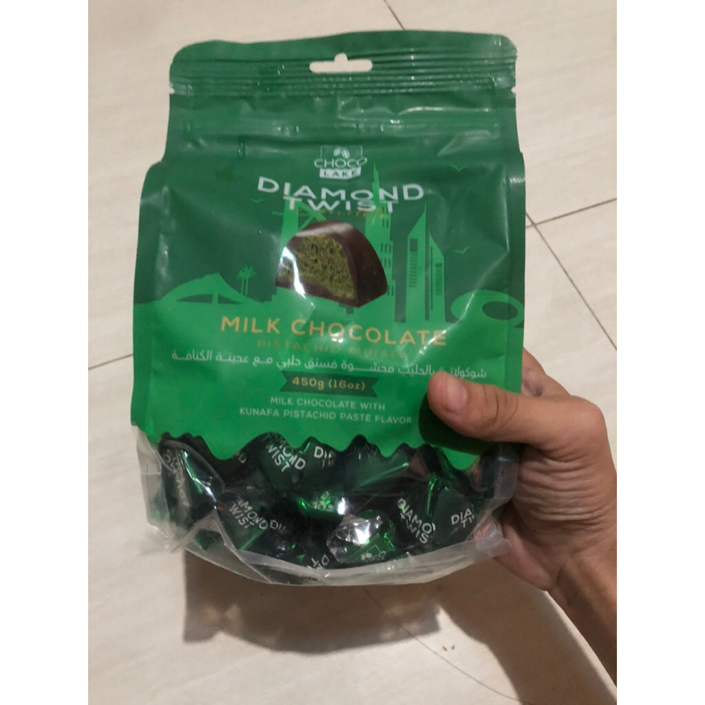 

cokelat pistachio