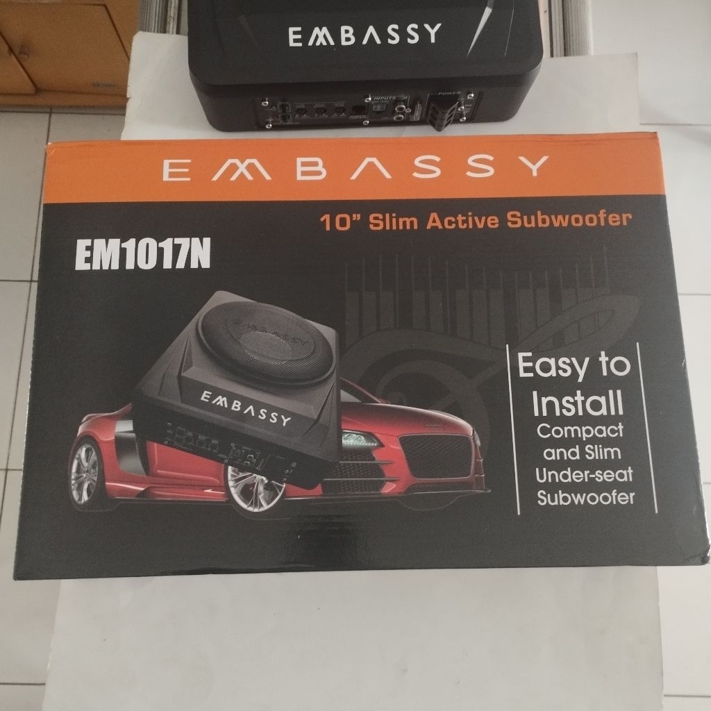 Subwoofer Kolong Aktif 10 Inch Bass Kolong Embassy EM-1017N 10"