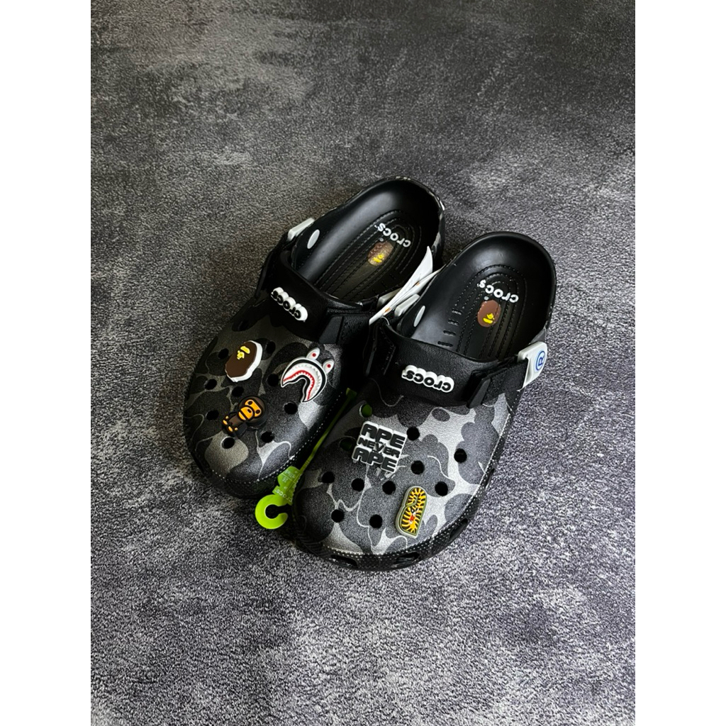 CROCS X BAPE - Unisex