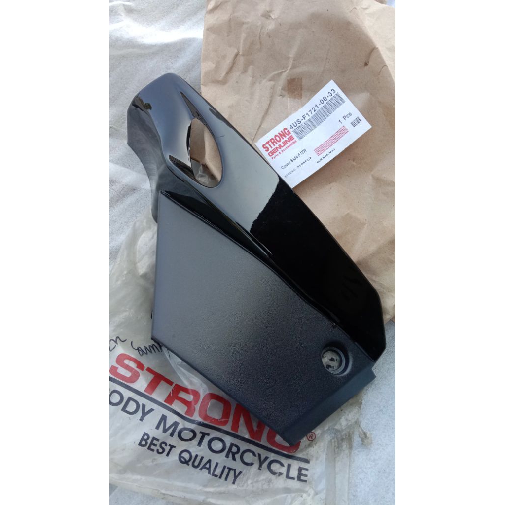 cover aki tutup aki cover side tepong aki box aki Yamaha fizr F1ZR F1Zr non original NOS