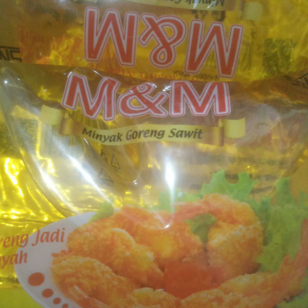 

M&M Minyak sawit , gorengan menjadi renyah