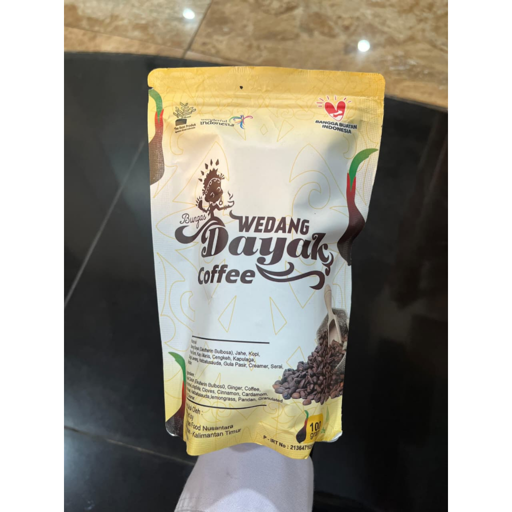 

Wedang Dayak Coffee Asli Kalimantan Timur – Minuman Herbal Tradisional Perpaduan Kopi dan Rempah Jahe, Kayu Manis, Kapulaga, Pandan, Hangatkan Tubuh dan Tingkatkan Stamina