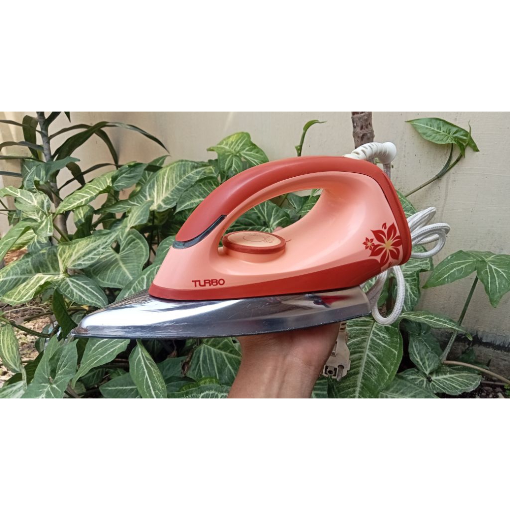 Setrika gosokan Philips Turbo