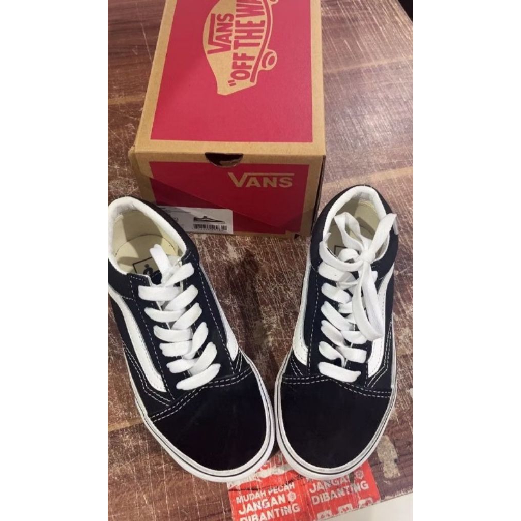 Vans Anak Resmi Navya