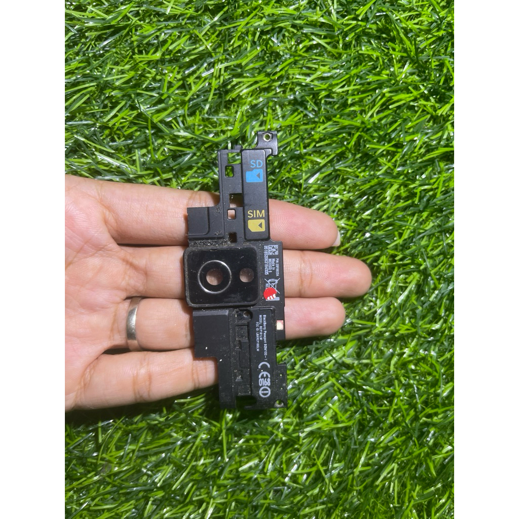 TUTUP KAMERA BELAKANG BLACKBERRY PASSPORT ORIGINAL COPOTAN