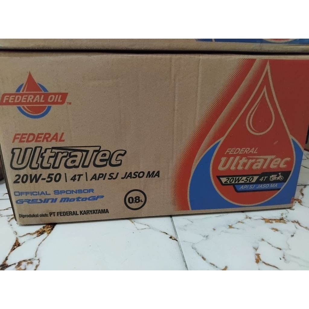 OLI FEDERAL ULTRATEC 800ML 1 DUS ISI 24 BOTOL FEDERAL ULTRATEC 0.8Lx24 botol