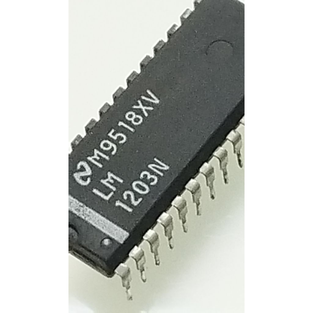 IC LM1203N