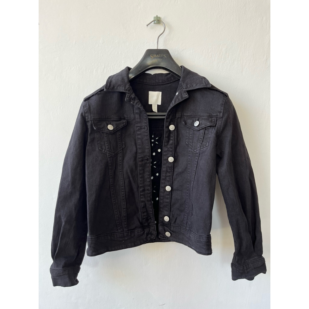 H&M Jacket Hitam with bordir 43 x 40